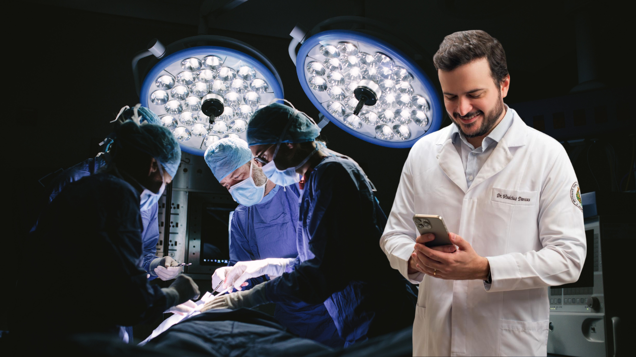 Paciente conversando com cirurgião em hospital moderno antes de cirurgia particular 