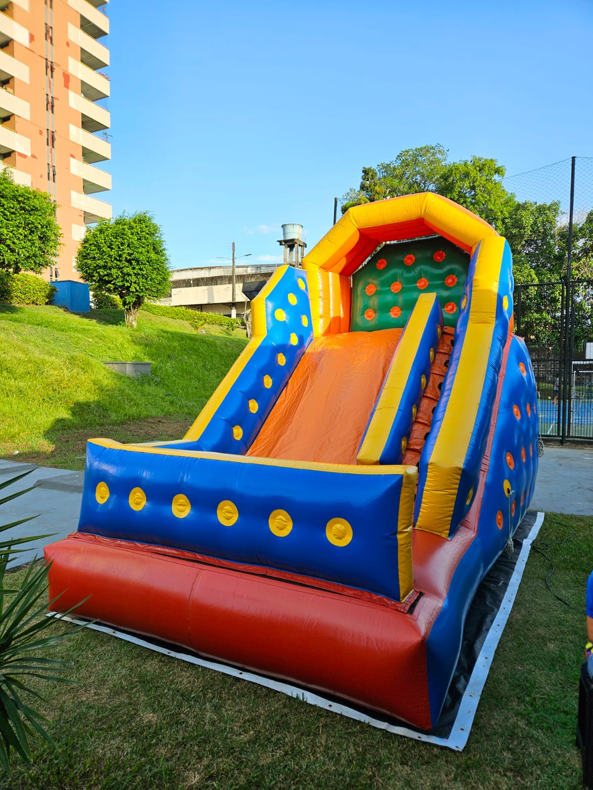 Conheça a Amazon Locação de Brinquedos: opção para festas e eventos infantis em Manaus